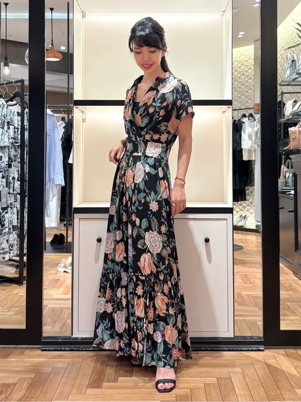 GRACE CONTINENTAL FUKUSHIMA YURIE コーディネート画像