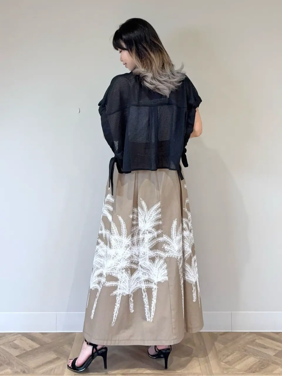 GRACE CONTINENTAL FUKUSHIMA YURIE コーディネート画像