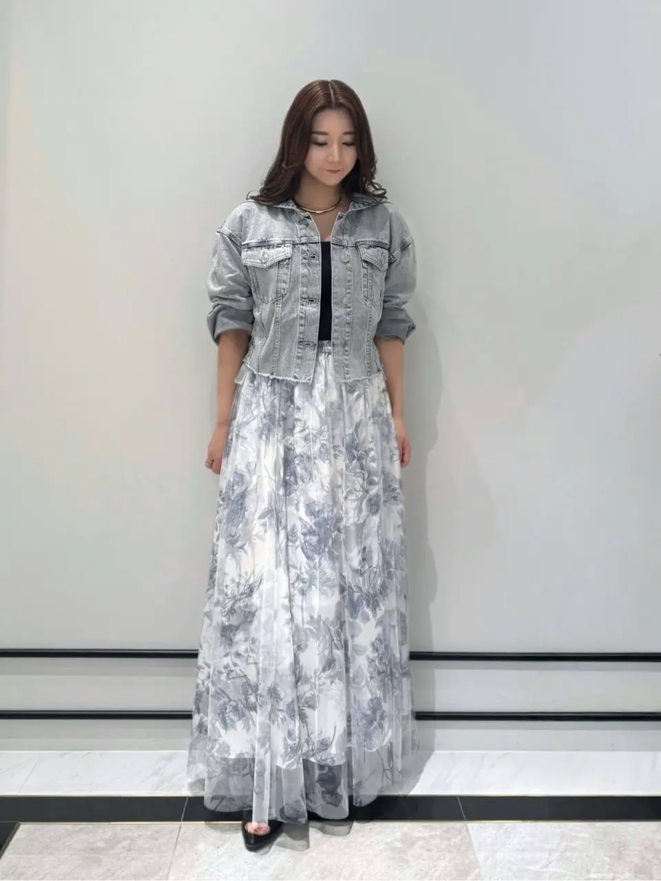 GRACE CONTINENTAL MOMOKO コーディネート画像