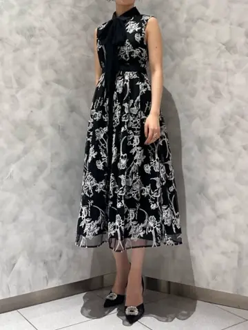 GRACE CONTINENTAL OZAWA コーディネート画像