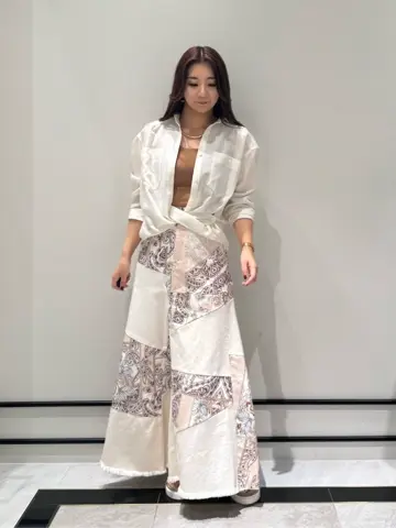 GRACE CONTINENTAL MOMOKO コーディネート画像