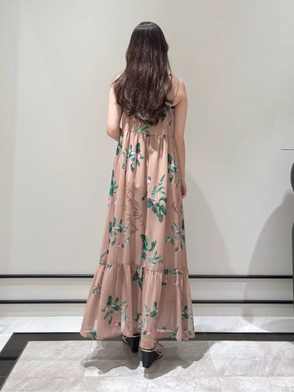 GRACE CONTINENTAL Shiori コーディネート画像