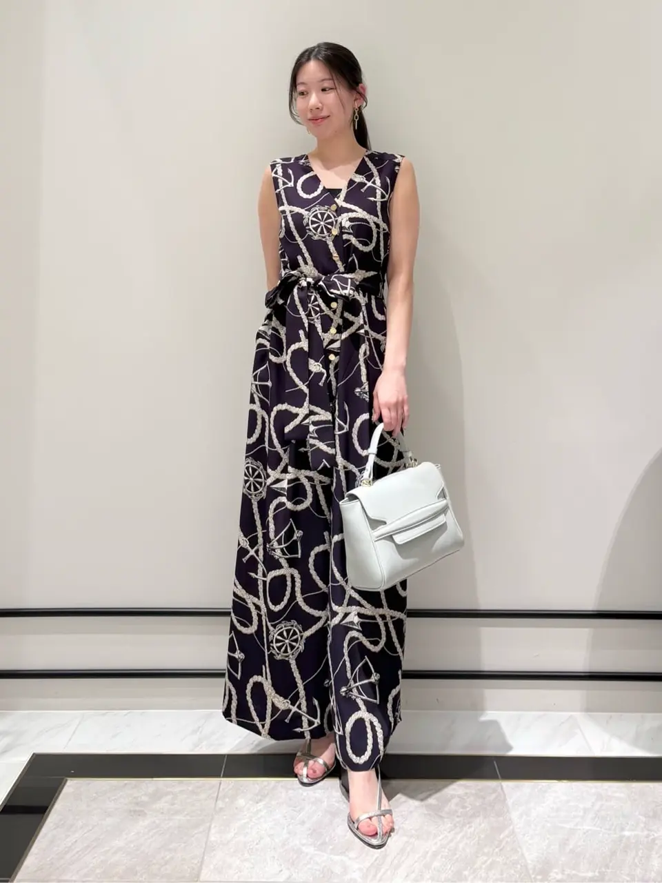 GRACE CONTINENTAL Shiori コーディネート画像