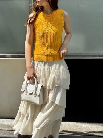 GRACE CONTINENTAL Hikaru Okada コーディネート画像