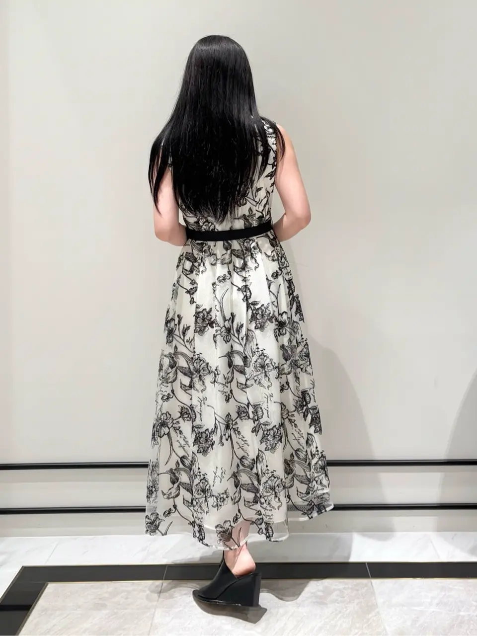 GRACE CONTINENTAL 森南海 コーディネート画像