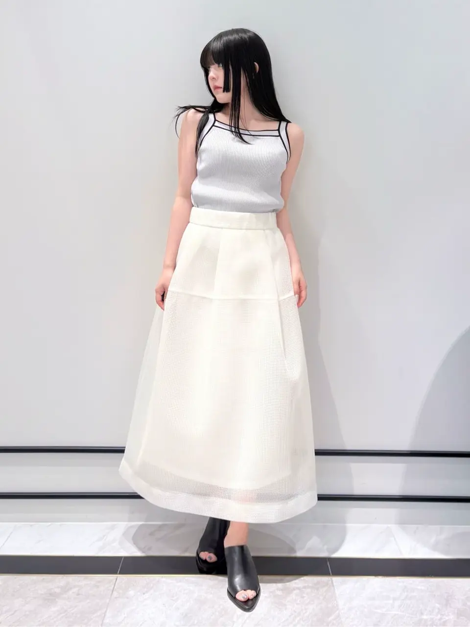 GRACE CONTINENTAL 森南海 コーディネート画像