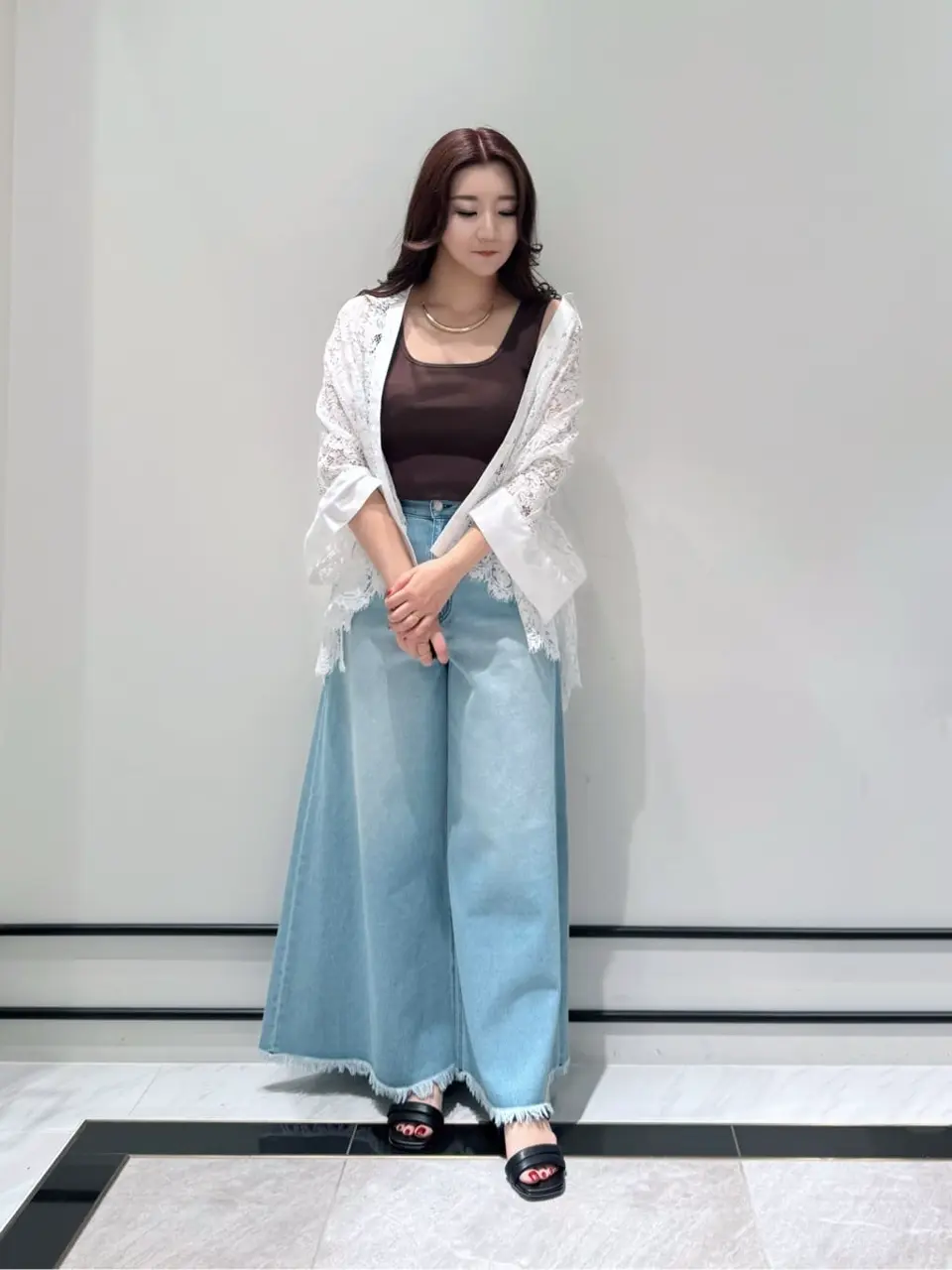 GRACE CONTINENTAL MOMOKO コーディネート画像