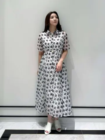 GRACE CONTINENTAL MOMOKO コーディネート画像