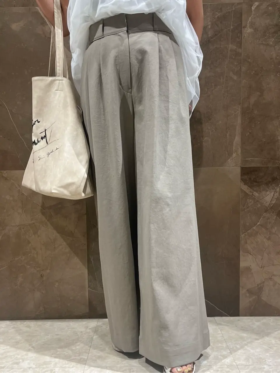 GRACE CONTINENTAL 穐山　香織 コーディネート画像