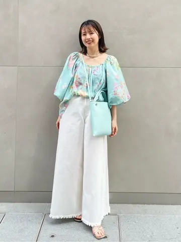 GRACE CONTINENTAL minami コーディネート画像