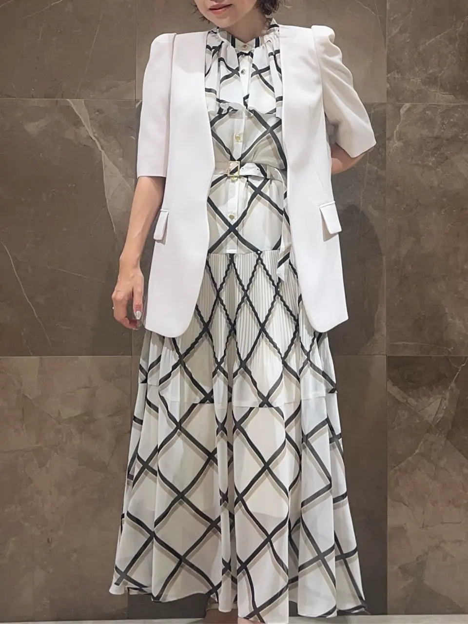 GRACE CONTINENTAL 穐山　香織 コーディネート画像