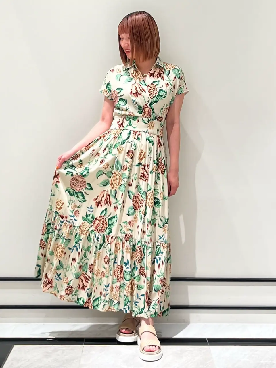 GRACE CONTINENTAL CHISAKO.S コーディネート画像