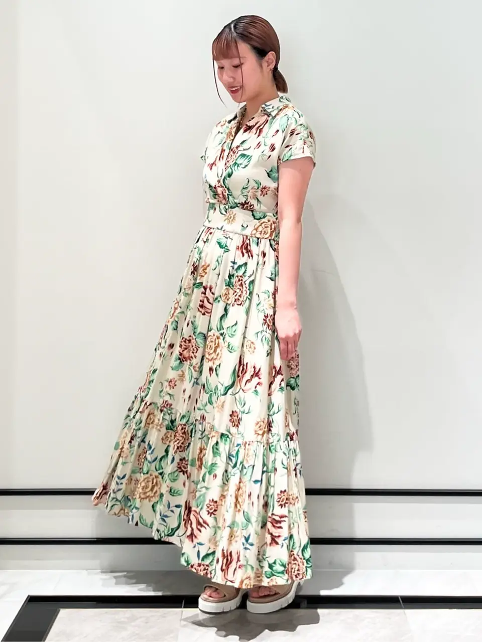 GRACE CONTINENTAL CHISAKO.S コーディネート画像