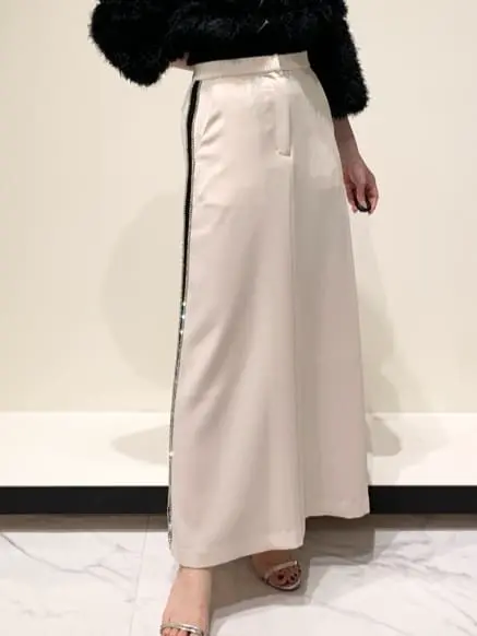 GRACE CONTINENTAL 平野 裕華 コーディネート画像