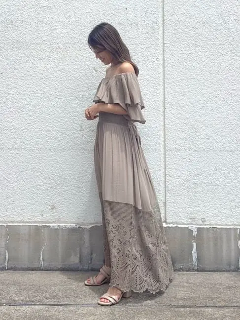 GRACE CONTINENTAL yukimi yonee コーディネート画像