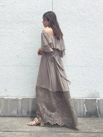 GRACE CONTINENTAL yukimi yonee コーディネート画像