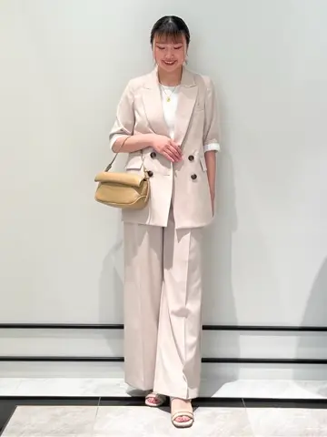 GRACE CONTINENTAL CHISAKO.S コーディネート画像