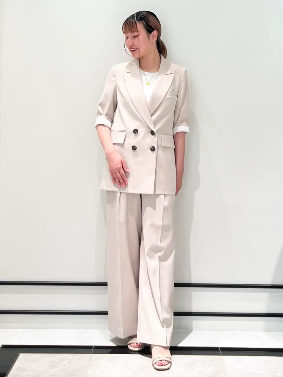 GRACE CONTINENTAL CHISAKO.S コーディネート画像