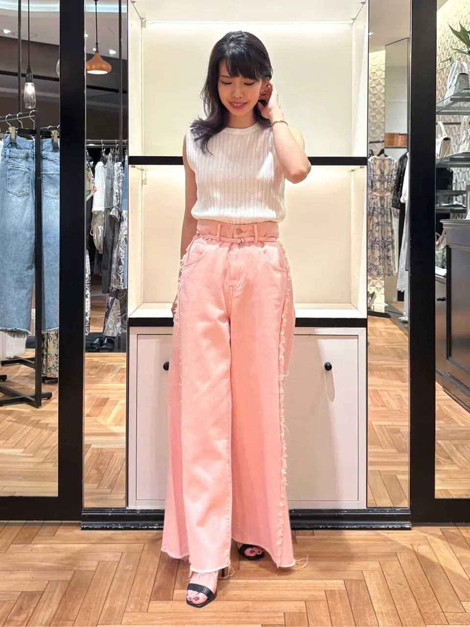 GRACE CONTINENTAL FUKUSHIMA YURIE コーディネート画像