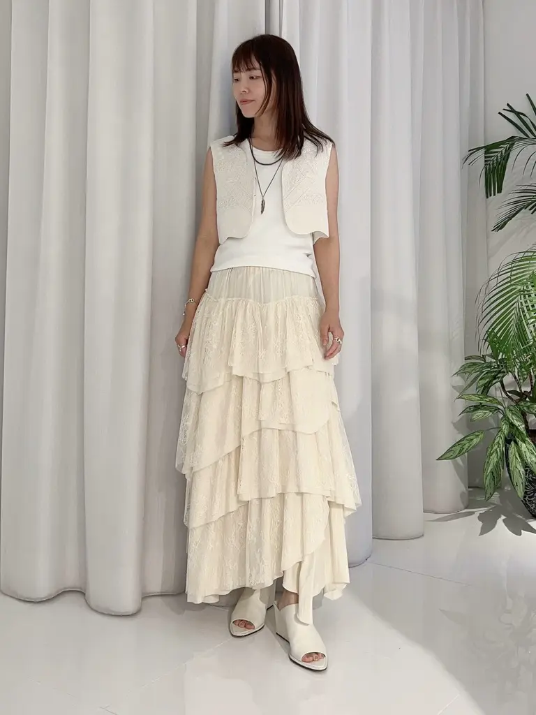 GRACE CONTINENTAL 古川温子 コーディネート画像