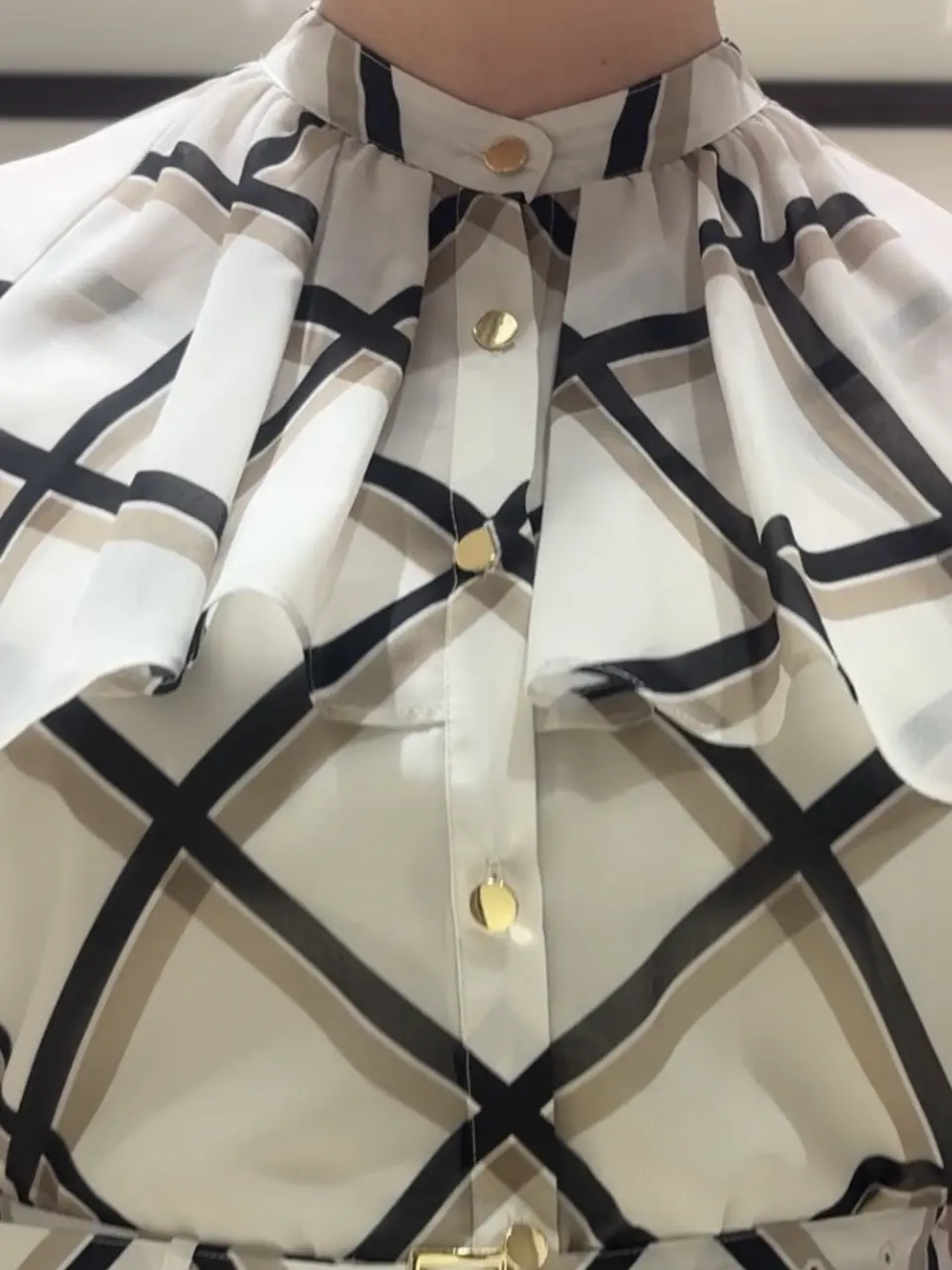 GRACE CONTINENTAL N.YURI コーディネート画像