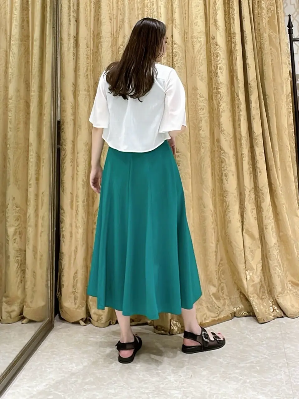 GRACE CONTINENTAL 泉　敦子 コーディネート画像