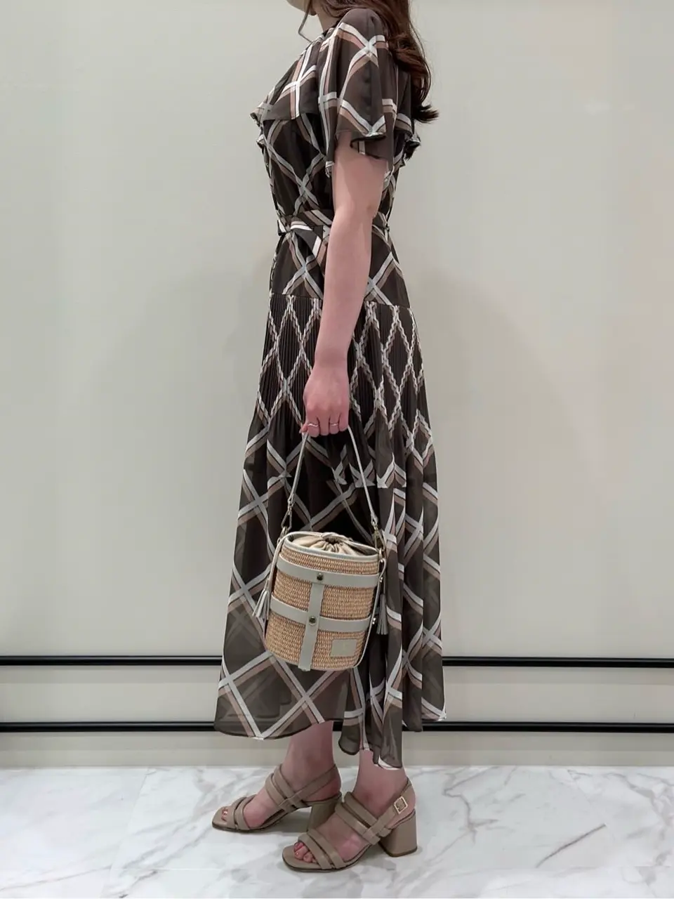 GRACE CONTINENTAL Taura コーディネート画像