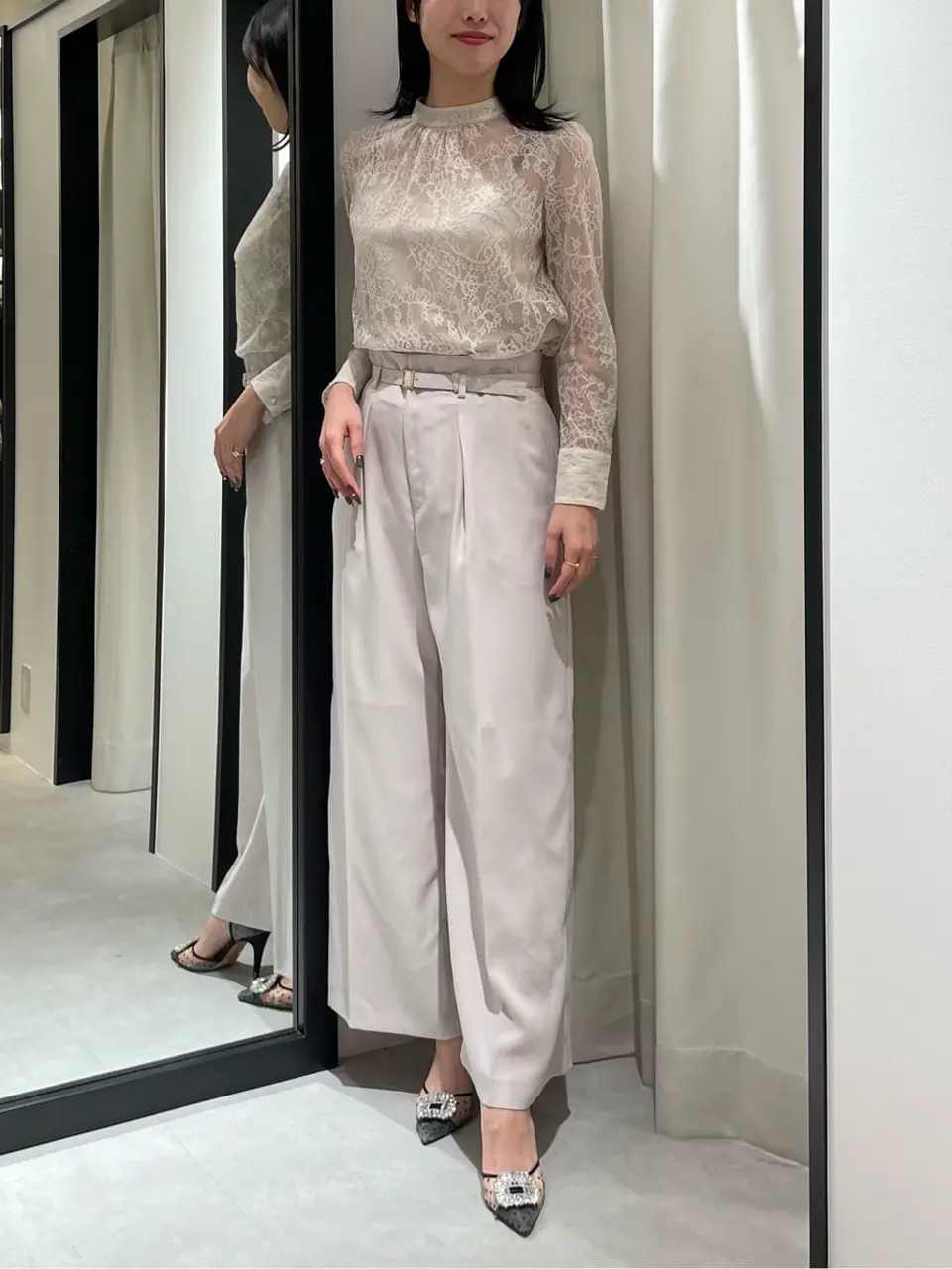 GRACE CONTINENTAL 端場　わかな コーディネート画像