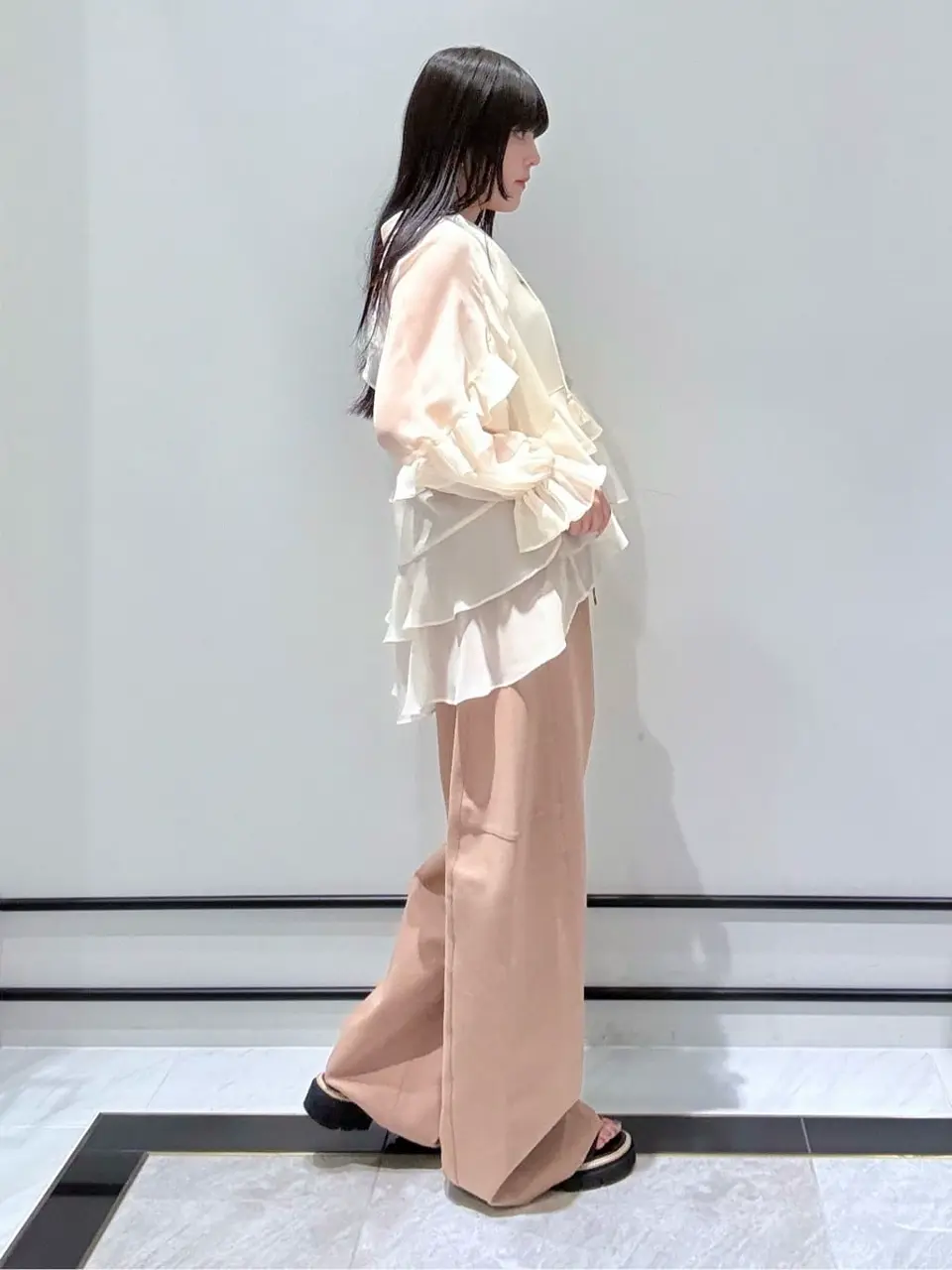 GRACE CONTINENTAL 森南海 コーディネート画像