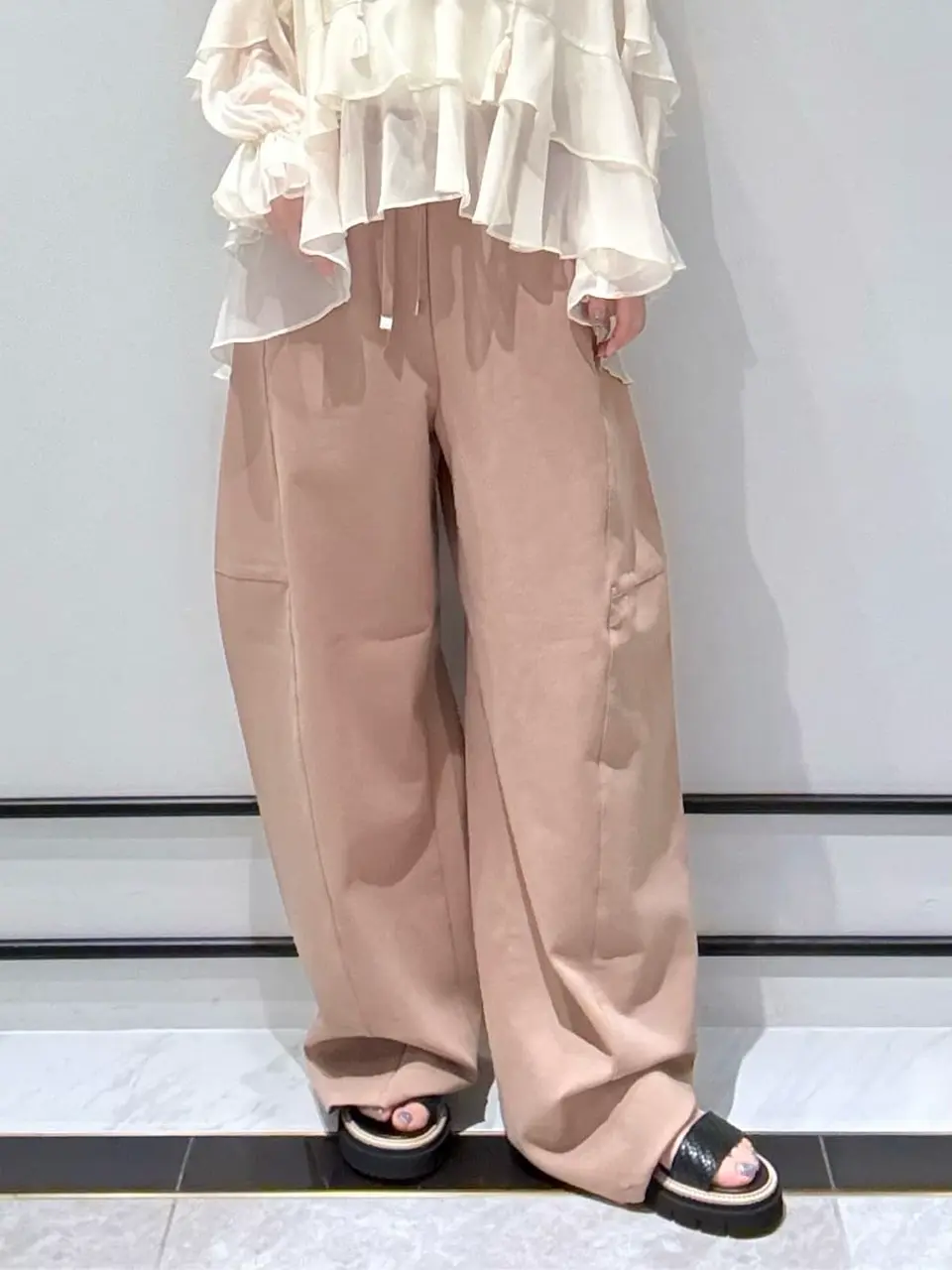 GRACE CONTINENTAL 森南海 コーディネート画像