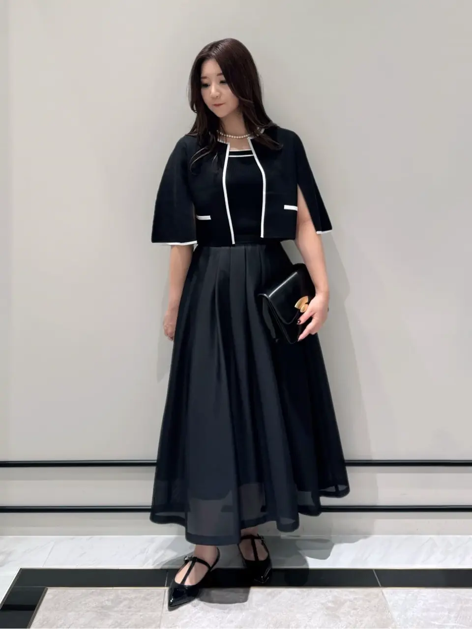 GRACE CONTINENTAL MOMOKO コーディネート画像