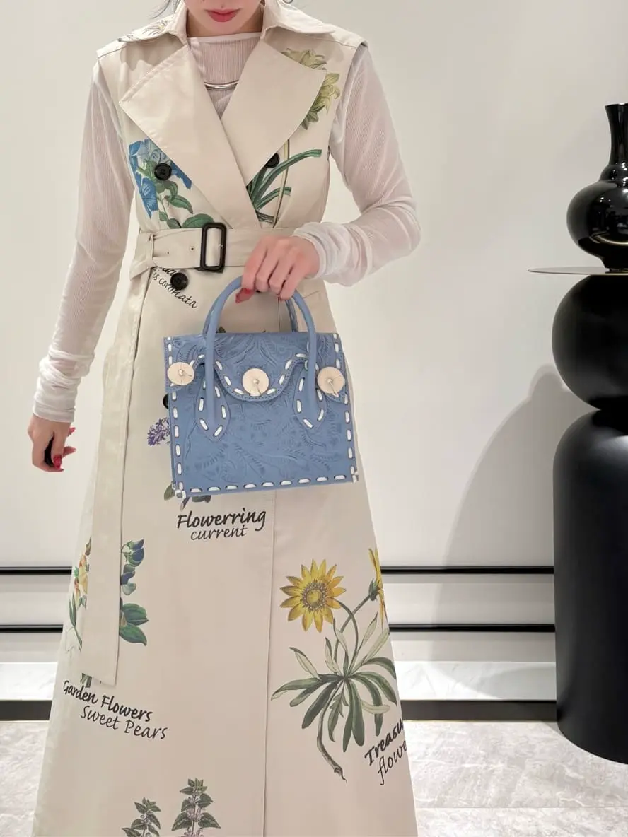 GRACE CONTINENTAL Shiori コーディネート画像