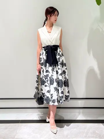 GRACE CONTINENTAL A.Kameyama コーディネート画像