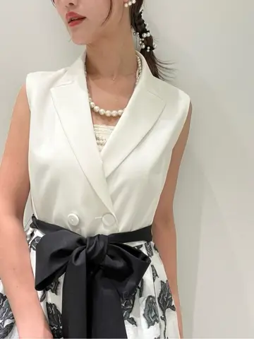 GRACE CONTINENTAL A.Kameyama コーディネート画像