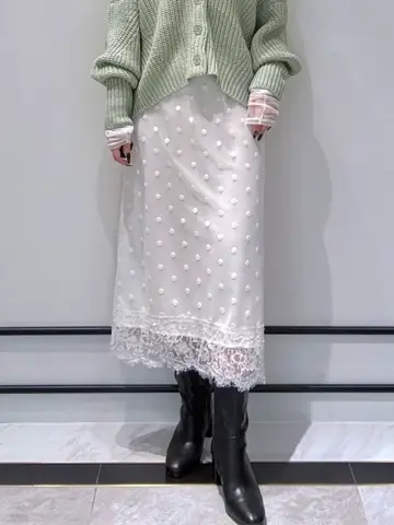 GRACE CONTINENTAL 森南海 コーディネート画像