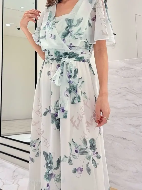 GRACE CONTINENTAL yukimi yonee コーディネート画像