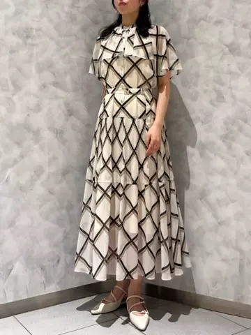 GRACE CONTINENTAL OZAWA コーディネート画像