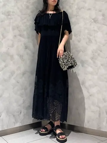 GRACE CONTINENTAL OZAWA コーディネート画像