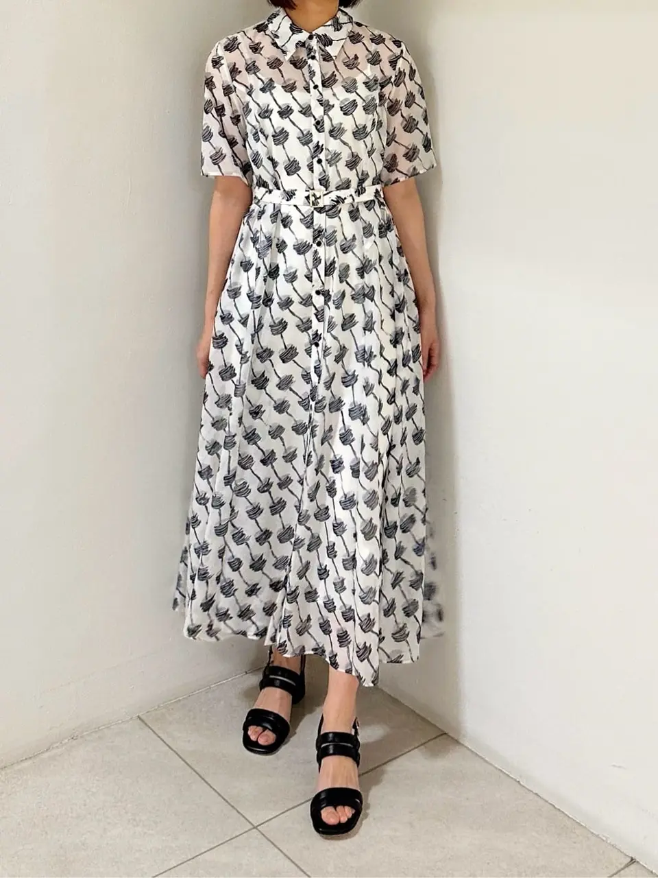 GRACE CONTINENTAL MORITA AI コーディネート画像