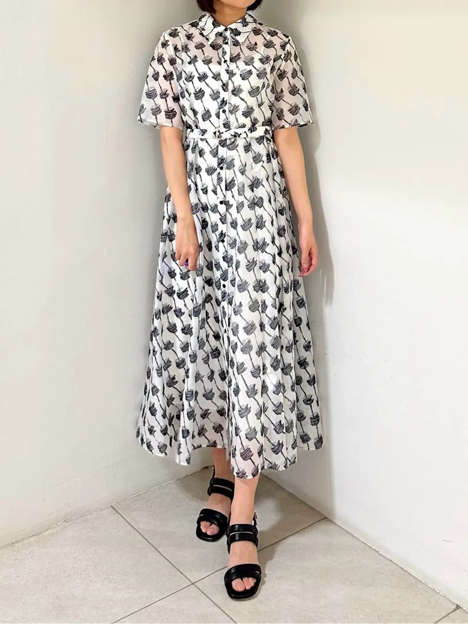 GRACE CONTINENTAL MORITA AI コーディネート画像