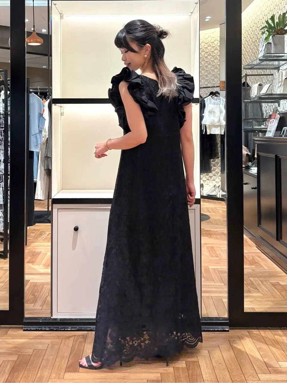 GRACE CONTINENTAL FUKUSHIMA YURIE コーディネート画像