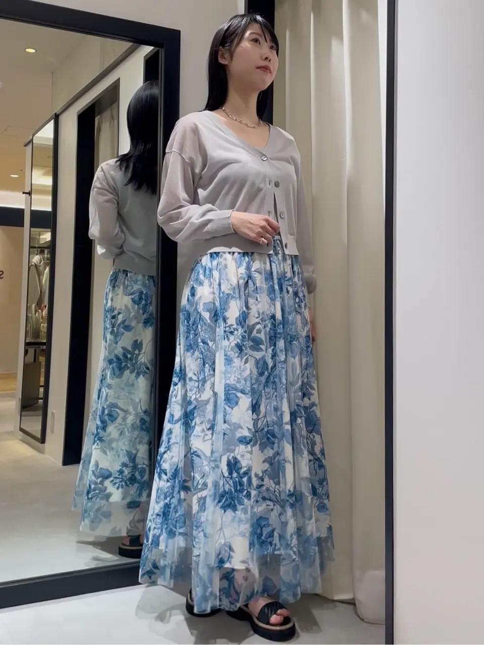 GRACE CONTINENTAL 端場　わかな コーディネート画像