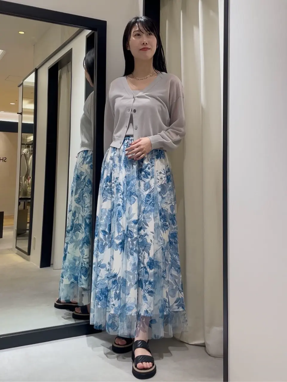 GRACE CONTINENTAL 端場　わかな コーディネート画像