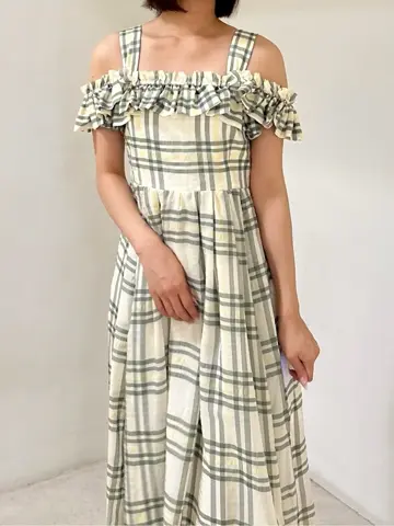 GRACE CONTINENTAL MORITA AI コーディネート画像