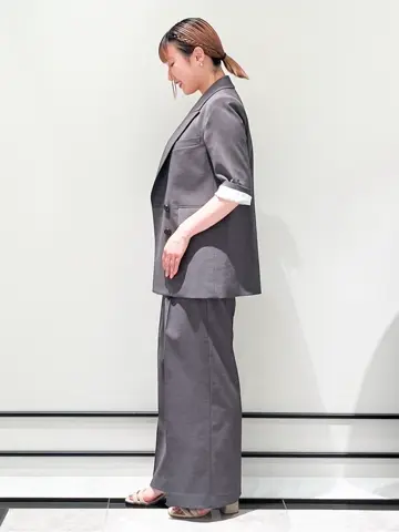 GRACE CONTINENTAL CHISAKO.S コーディネート画像