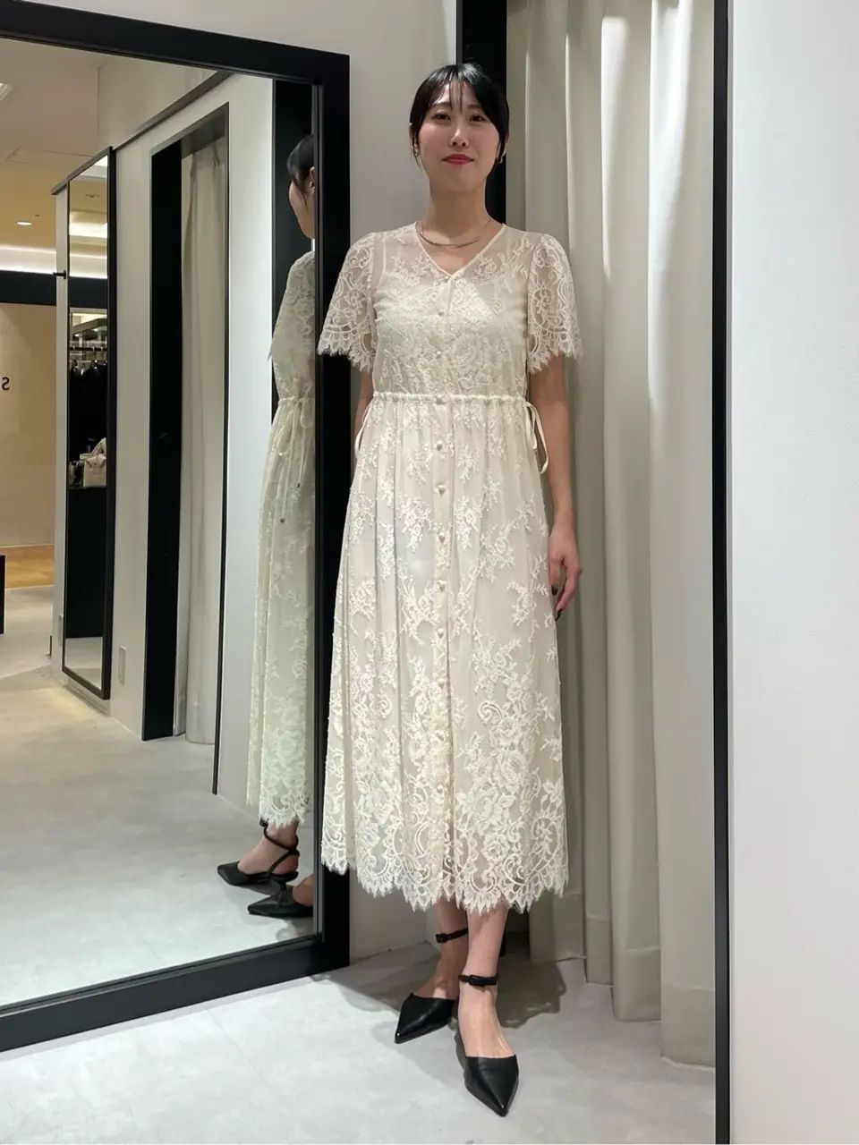 GRACE CONTINENTAL 端場　わかな コーディネート画像