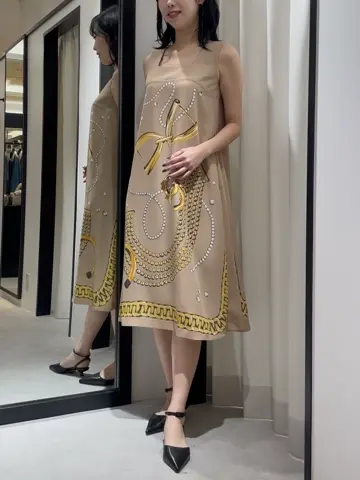 GRACE CONTINENTAL 端場　わかな コーディネート画像