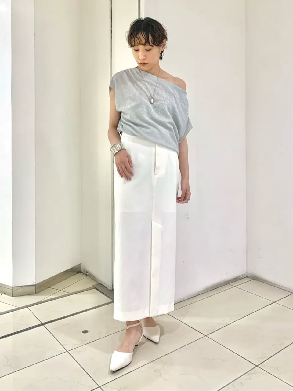 GRACE CONTINENTAL haruka iwasaki コーディネート画像