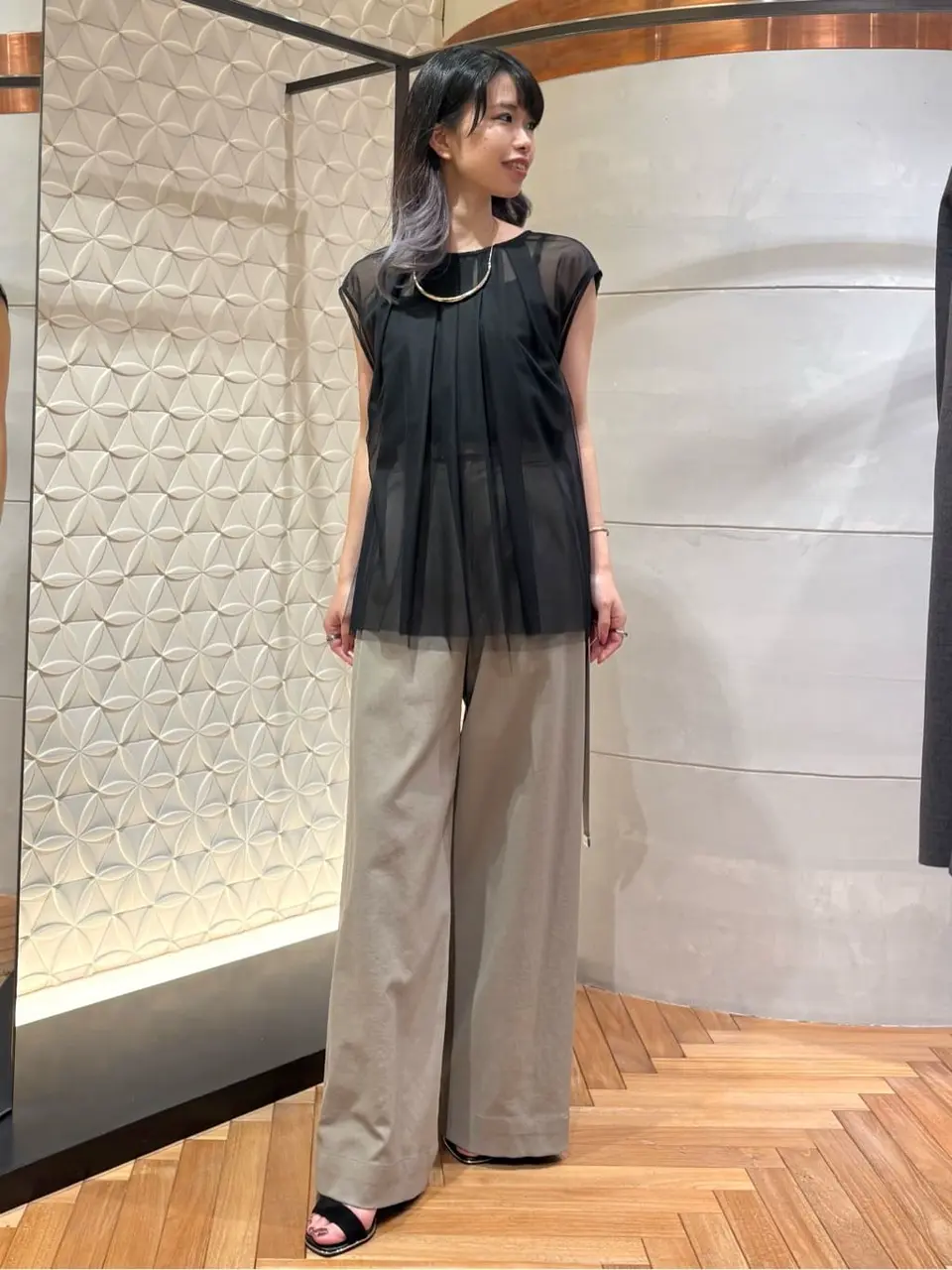 GRACE CONTINENTAL FUKUSHIMA YURIE コーディネート画像