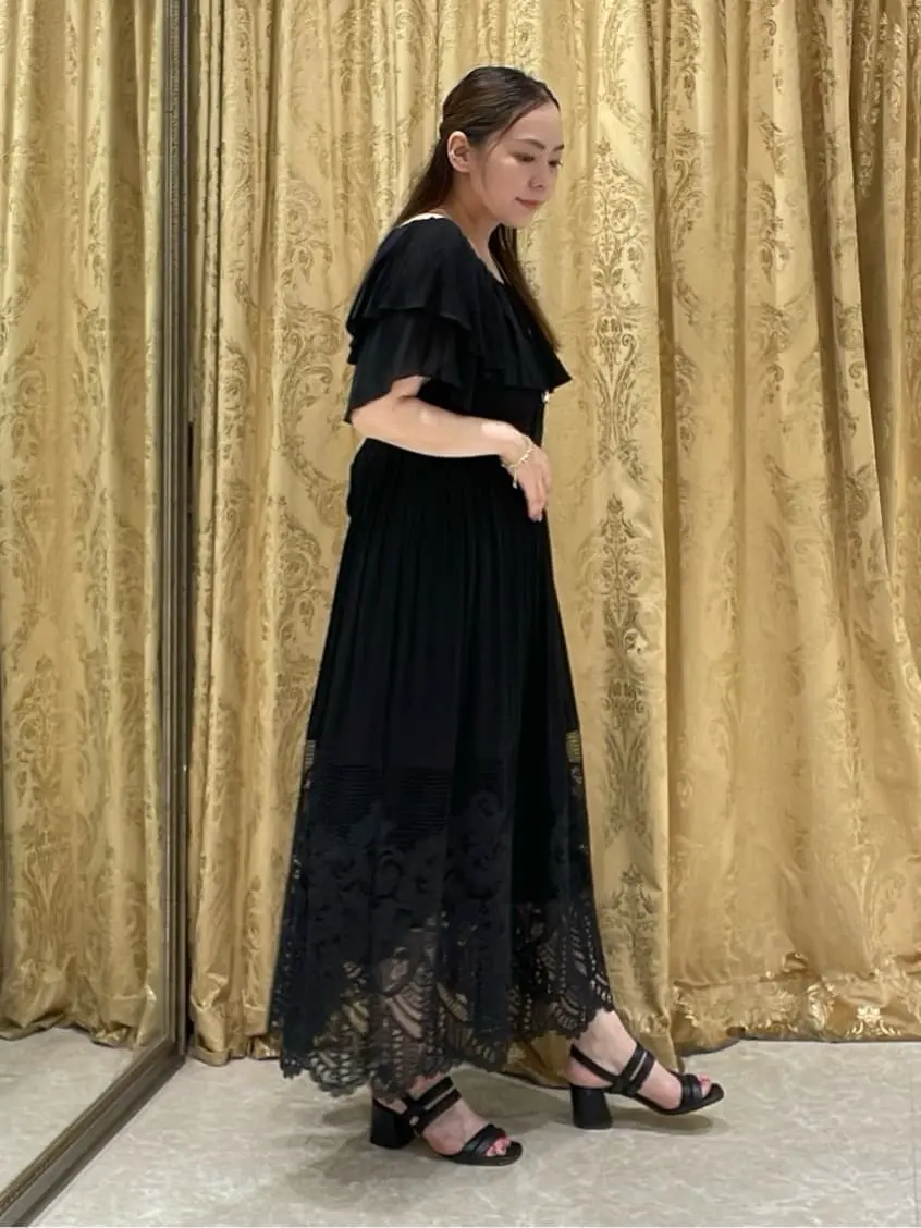 GRACE CONTINENTAL 泉　敦子 コーディネート画像